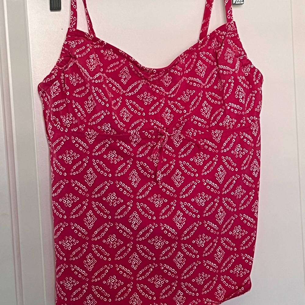 Lands' End Pink and White Patterned Tankini Swim suit top size 8